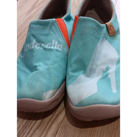 RARE Cinderella Women's Casual Slip-On Shoes - Teal and Orange - Picture 2 of 12